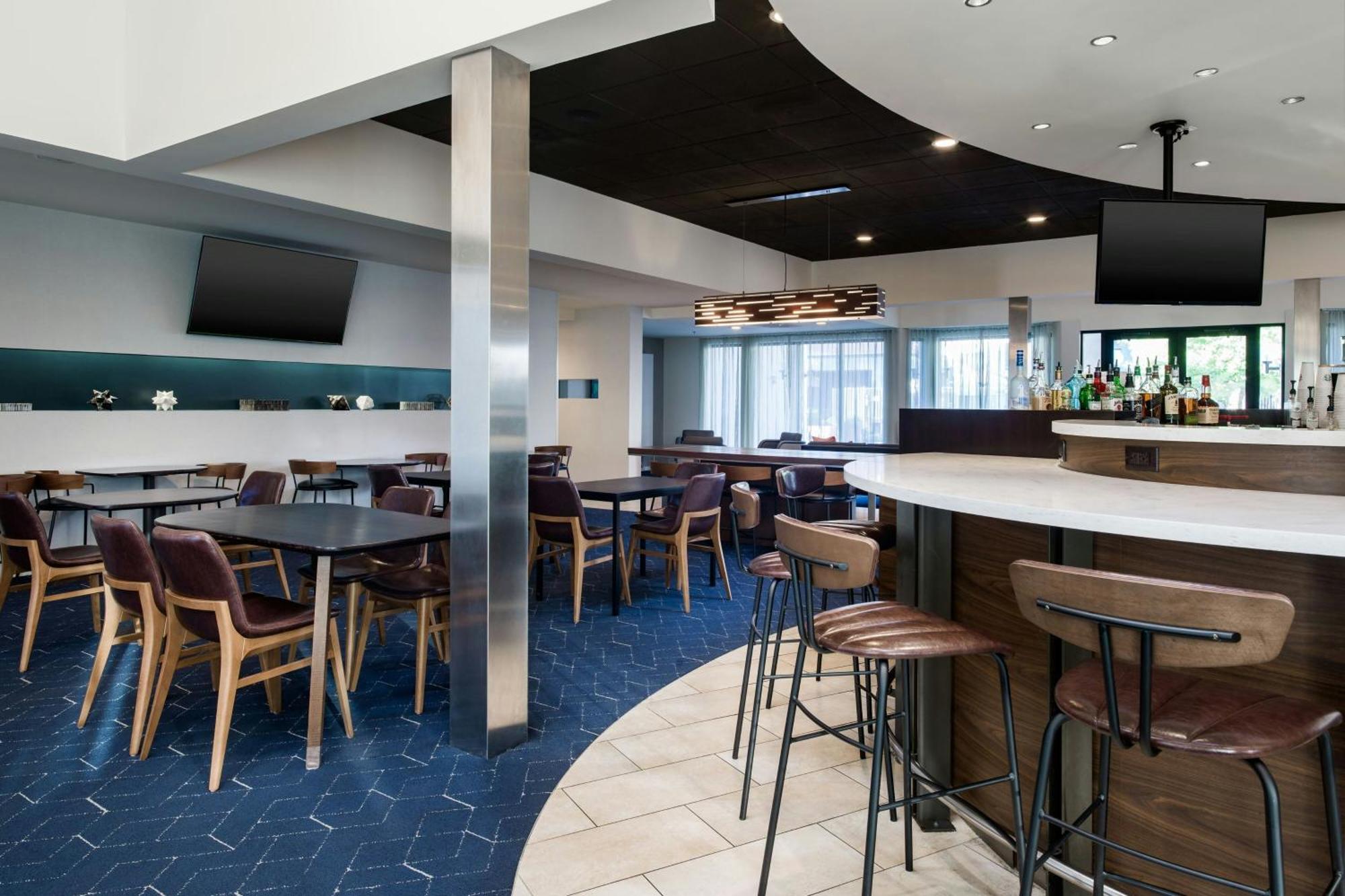 Courtyard By Marriott Phoenix Airport Ngoại thất bức ảnh