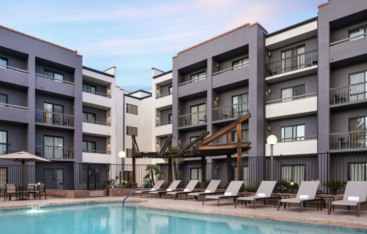 Courtyard By Marriott Phoenix Airport Ngoại thất bức ảnh