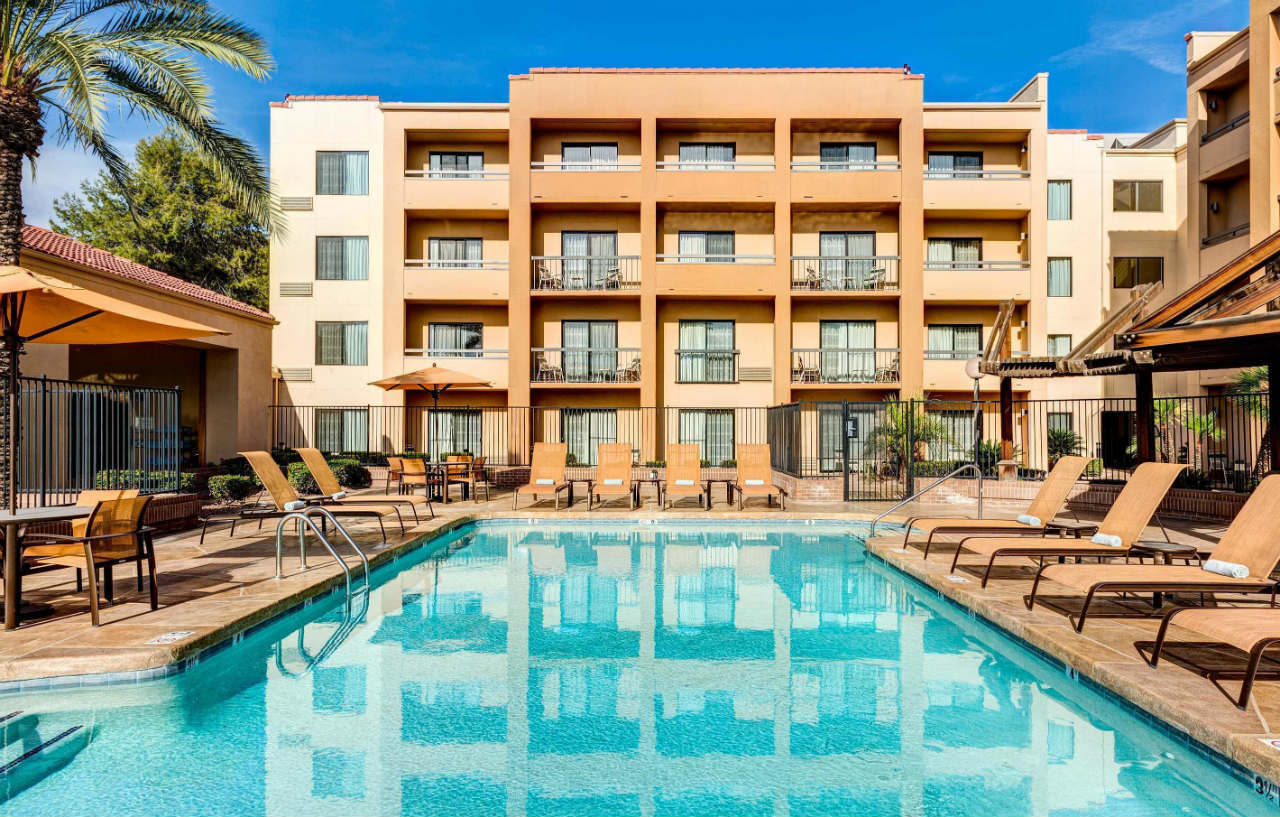 Courtyard By Marriott Phoenix Airport Ngoại thất bức ảnh